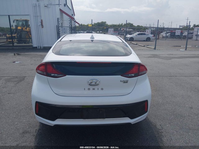 KMHC65LC8KU158818 Hyundai Ioniq Hybrid Blue