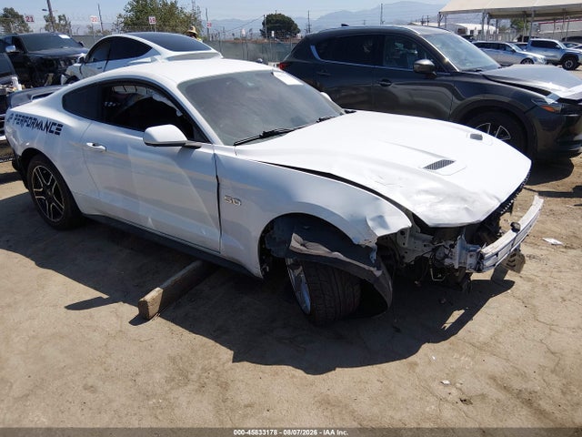 45833178 :رقم المزاد ، 1FA6P8CF1M5112647 vin ، 2021 Ford Mustang Gt Premium Fastback مزاد بيع