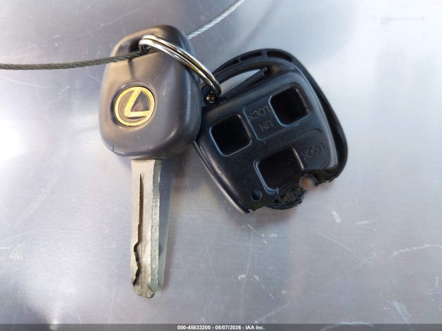 45833200 :رقم المزاد ، JTHBF30G330125258 vin ، 2003 Lexus Es 300 مزاد بيع