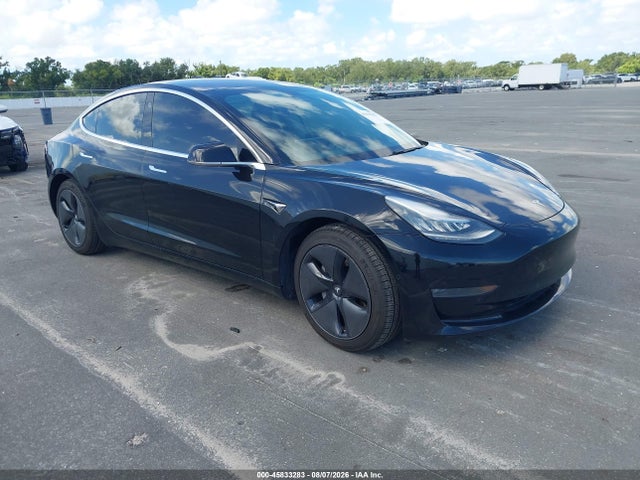 2018 Tesla Model 3 Long Range/performance მანქანა იყიდება აუქციონზე, vin: 5YJ3E1EB0JF183904, აუქციონის ნომერი: 45833283