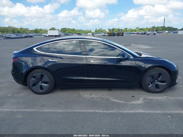 Продаж на аукціоні авто 2018 Tesla Model 3 Long Range/performance, vin: 5YJ3E1EB0JF183904, номер лоту: 45833283