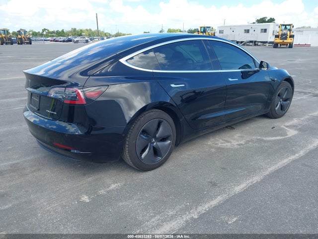 Продаж на аукціоні авто 2018 Tesla Model 3 Long Range/performance, vin: 5YJ3E1EB0JF183904, номер лоту: 45833283