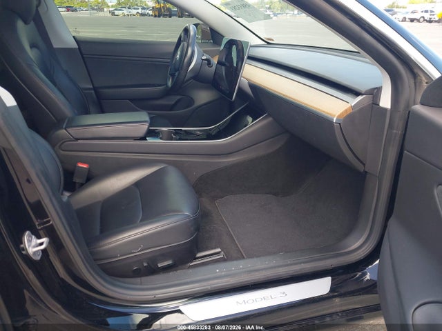 Продаж на аукціоні авто 2018 Tesla Model 3 Long Range/performance, vin: 5YJ3E1EB0JF183904, номер лоту: 45833283