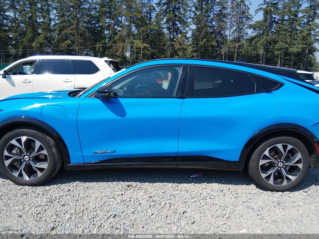 Продажа на аукционе авто 2022 Ford Mustang Mach-e Premium, vin: 3FMTK3R71NMA20444, номер лота: 45833290