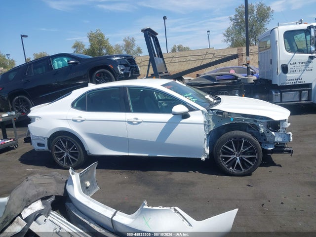 4T1G11AK3MU427779 Toyota CAMRY SE