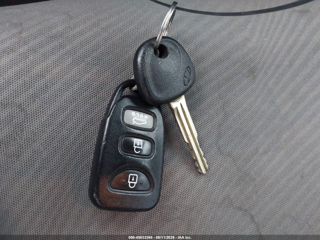 Продажа на аукционе авто 2013 Hyundai Elantra Gls, vin: KMHDH4AE7DU501327, номер лота: 45833368