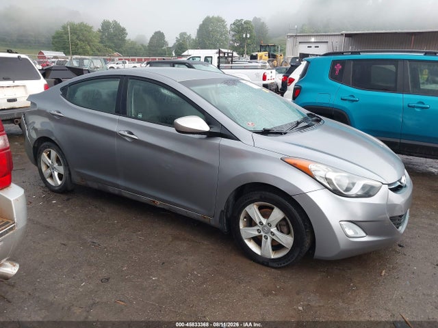 Продажа на аукционе авто 2013 Hyundai Elantra Gls, vin: KMHDH4AE7DU501327, номер лота: 45833368