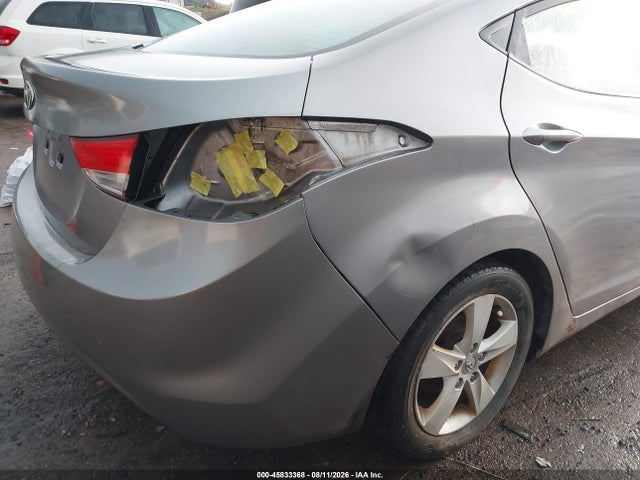 Продажа на аукционе авто 2013 Hyundai Elantra Gls, vin: KMHDH4AE7DU501327, номер лота: 45833368