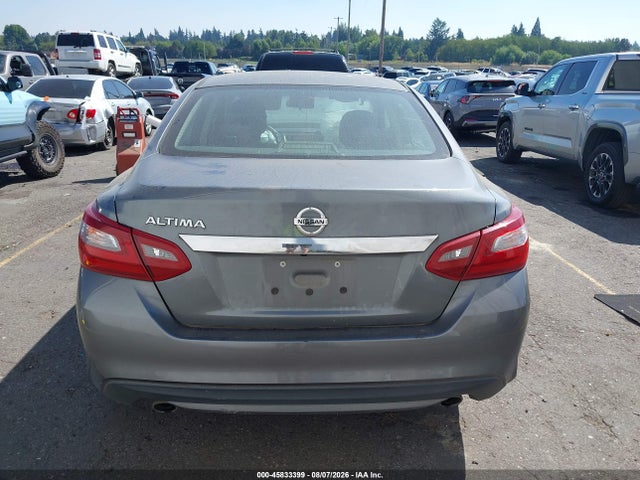 Nissan Altima 2.5 S 2018 1N4AL3AP8JC273881 Image 16