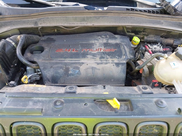 ZACCJBCB8HPE90177 Jeep Renegade Trailhawk