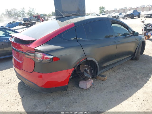 Tesla Model X Plaid Tri Motor All-wheel Drive 2022 7SAXCBE69NF332786 Image 4
