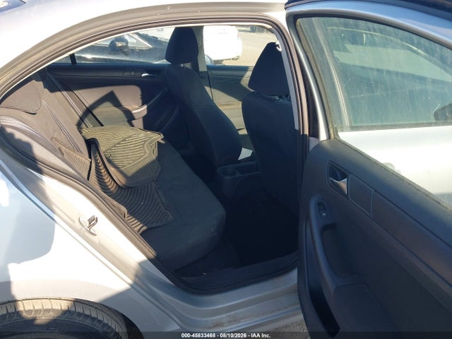 2011 Volkswagen Jetta 2.0l S მანქანა იყიდება აუქციონზე, vin: 3VW2K7AJXBM360974, აუქციონის ნომერი: 45833468