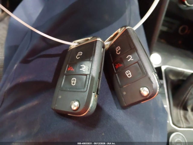 45833531 :رقم المزاد ، 3VV0B7AXXNM157801 vin ، 2022 Volkswagen Tiguan 2.0t S مزاد بيع