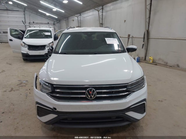 45833531 :رقم المزاد ، 3VV0B7AXXNM157801 vin ، 2022 Volkswagen Tiguan 2.0t S مزاد بيع