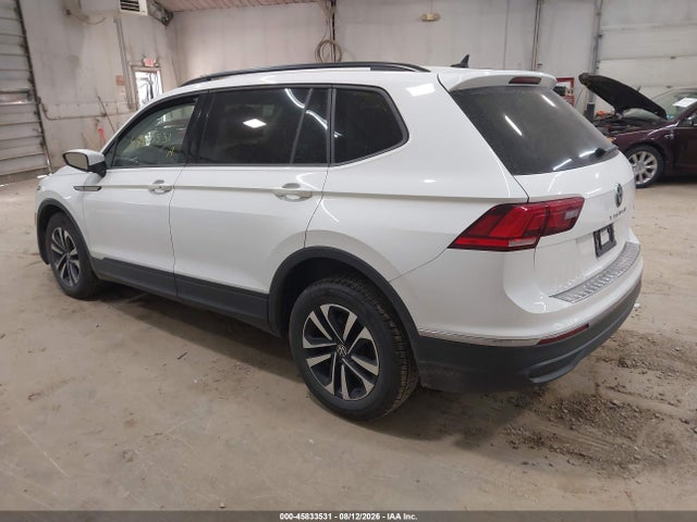45833531 :رقم المزاد ، 3VV0B7AXXNM157801 vin ، 2022 Volkswagen Tiguan 2.0t S مزاد بيع