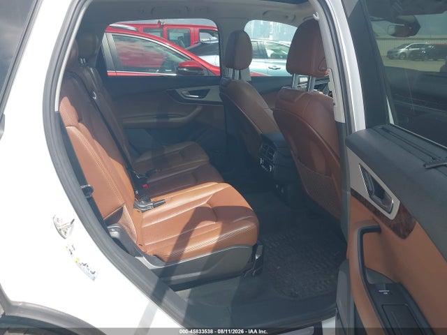Audi Q7 45 Premium 2019 WA1LHAF79KD022861 Image 8