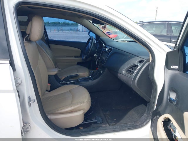 2012 Chrysler 200 Limited მანქანა იყიდება აუქციონზე, vin: 1C3CCBCG0CN127870, აუქციონის ნომერი: 45833545