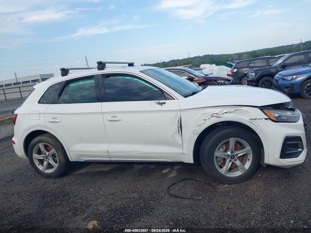 Aukcja sprzedaży 2021 Audi Q5 Premium 45 Tfsi Quattro S Tronic, vin: WA1AAAFY0M2113360, numer aukcji: 45833557