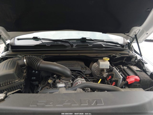 45833591 :رقم المزاد ، 1C6SRFJT9MN637933 vin ، 2021 Ram 1500 Laramie  4x4 5'7 Box مزاد بيع