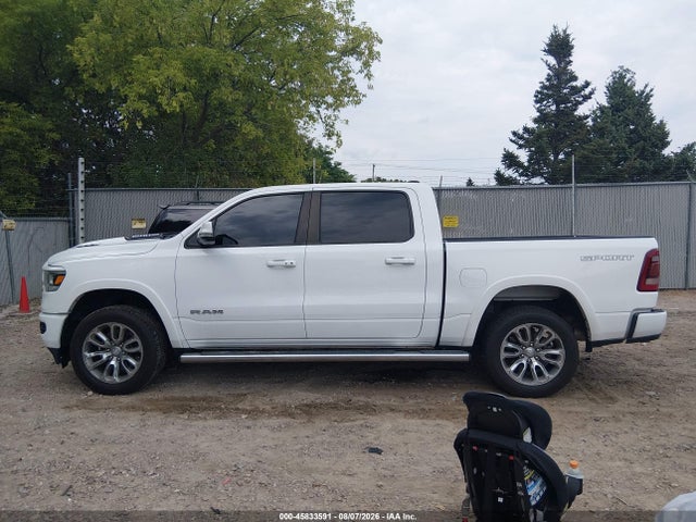 45833591 :رقم المزاد ، 1C6SRFJT9MN637933 vin ، 2021 Ram 1500 Laramie  4x4 5'7 Box مزاد بيع