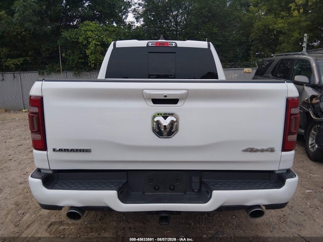 45833591 :رقم المزاد ، 1C6SRFJT9MN637933 vin ، 2021 Ram 1500 Laramie  4x4 5'7 Box مزاد بيع