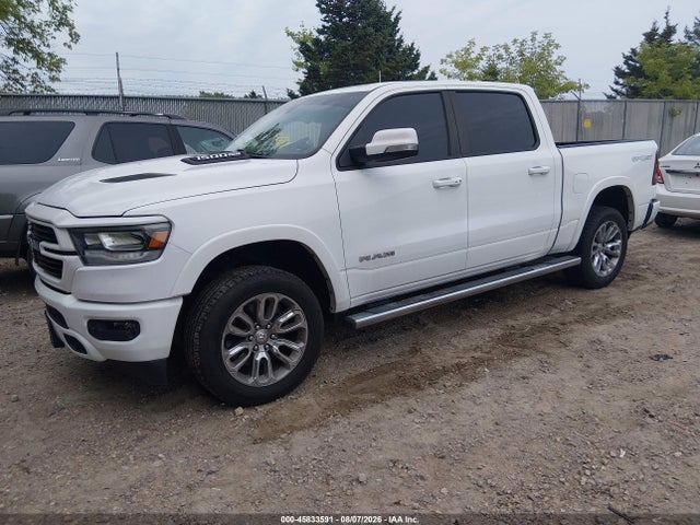 45833591 :رقم المزاد ، 1C6SRFJT9MN637933 vin ، 2021 Ram 1500 Laramie  4x4 5'7 Box مزاد بيع