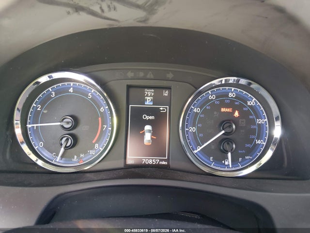 Toyota COROLLA SE 2018 5YFBURHE3JP826141 Image 7