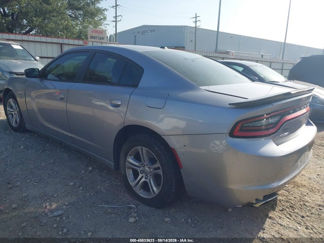 45833623 :رقم المزاد ، 2C3CDXBG0FH724767 vin ، 2015 Dodge Charger Se مزاد بيع