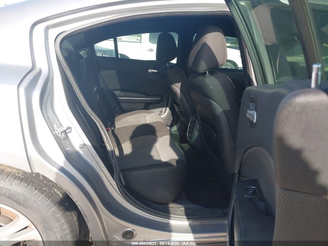 45833623 :رقم المزاد ، 2C3CDXBG0FH724767 vin ، 2015 Dodge Charger Se مزاد بيع