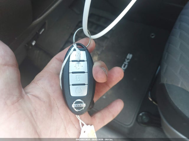 45833635 :رقم المزاد ، 3N1CP5CV5ML527427 vin ، 2021 Nissan Kicks Sv Xtronic Cvt مزاد بيع