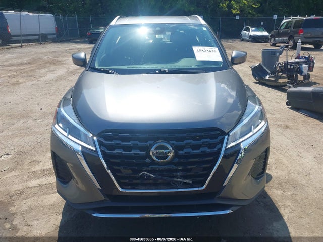 45833635 :رقم المزاد ، 3N1CP5CV5ML527427 vin ، 2021 Nissan Kicks Sv Xtronic Cvt مزاد بيع
