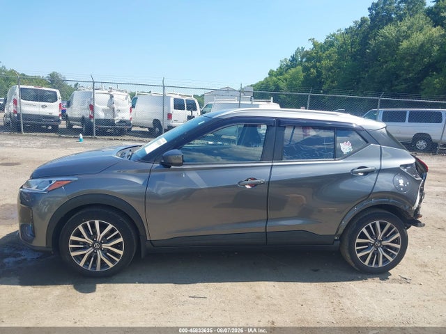 45833635 :رقم المزاد ، 3N1CP5CV5ML527427 vin ، 2021 Nissan Kicks Sv Xtronic Cvt مزاد بيع