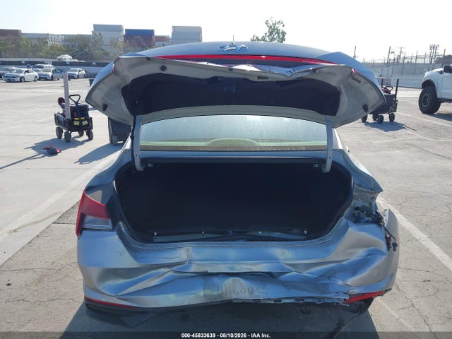 5NPLM4AG9PH099953 Hyundai ELANTRA SEL