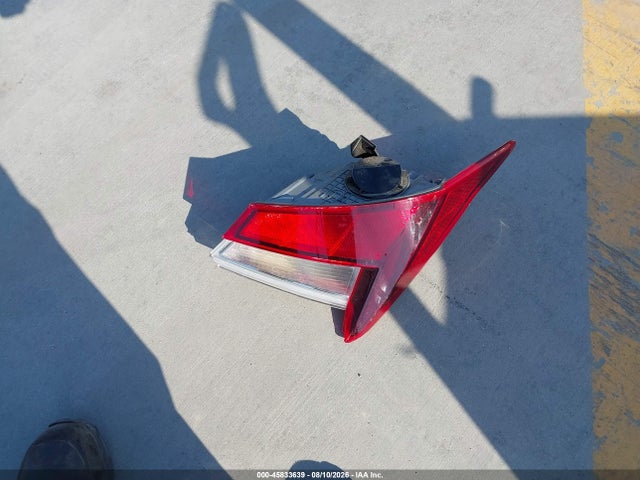 5NPLM4AG9PH099953 Hyundai ELANTRA SEL