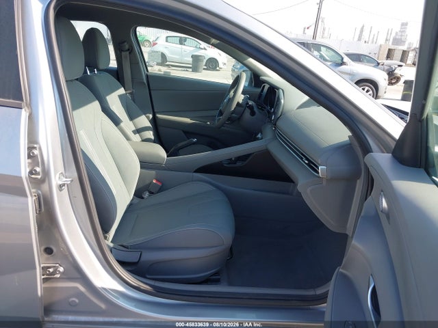 5NPLM4AG9PH099953 Hyundai ELANTRA SEL