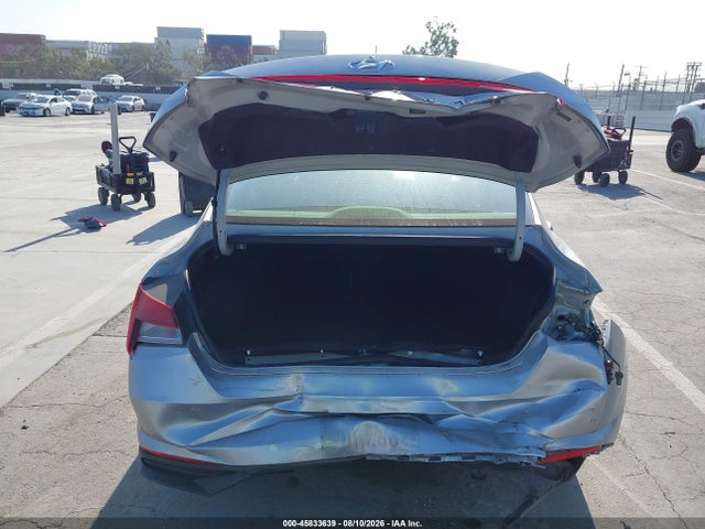 5NPLM4AG9PH099953 Hyundai ELANTRA SEL