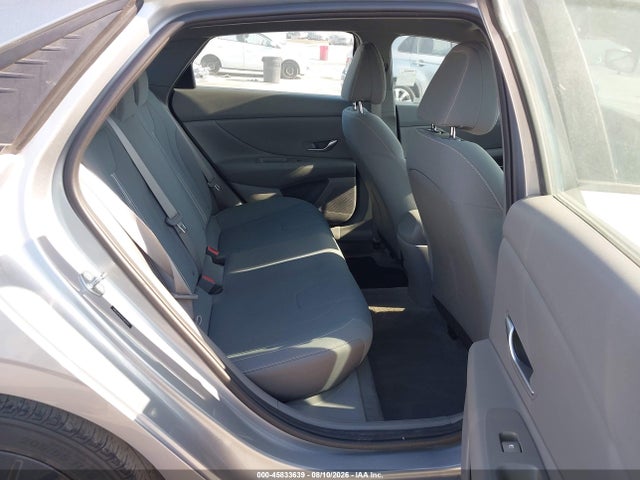 5NPLM4AG9PH099953 Hyundai ELANTRA SEL