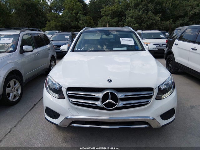 WDC0G4JB8JV033636 Mercedes-Benz GLC 300