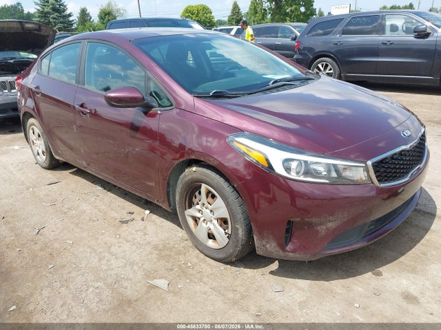 Продажа на аукционе авто 2017 Kia Forte Lx, vin: 3KPFK4A79HE150229, номер лота: 45833700