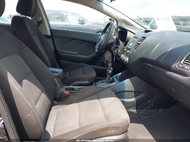 Продажа на аукционе авто 2017 Kia Forte Lx, vin: 3KPFK4A79HE150229, номер лота: 45833700