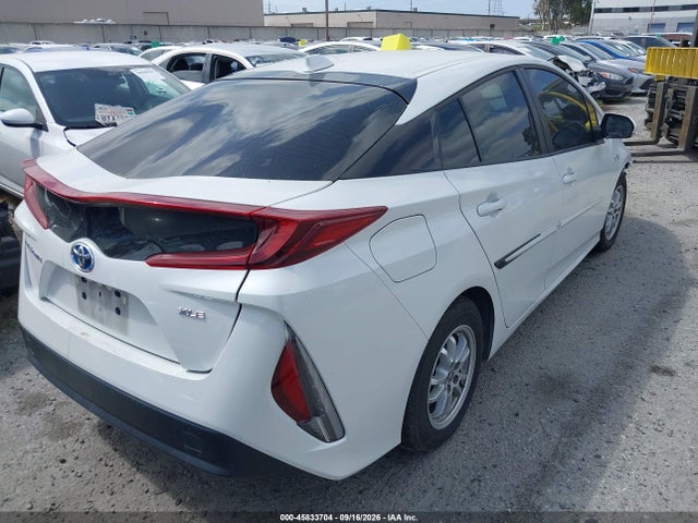 Toyota Prius Prime Xle 2022 JTDKAMFP2N3198877 Image 4