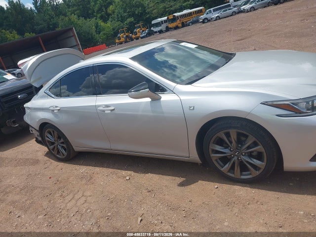2021 Lexus Es 350 F Sport მანქანა იყიდება აუქციონზე, vin: 58AGZ1B12MU085345, აუქციონის ნომერი: 45833719