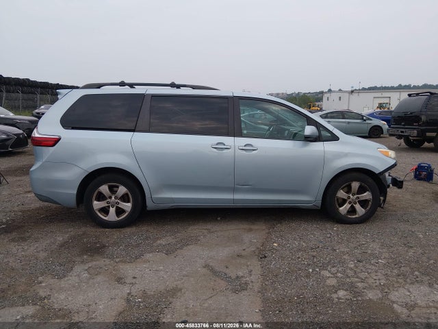Aukcja sprzedaży 2015 Toyota Sienna Le 8 Passenger, vin: 5TDKK3DC6FS556666, numer aukcji: 45833766