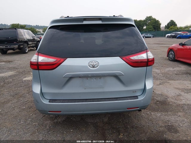 Aukcja sprzedaży 2015 Toyota Sienna Le 8 Passenger, vin: 5TDKK3DC6FS556666, numer aukcji: 45833766