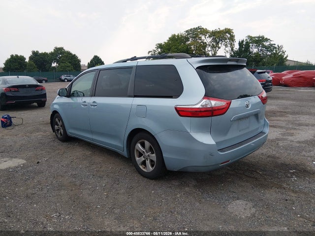 Aukcja sprzedaży 2015 Toyota Sienna Le 8 Passenger, vin: 5TDKK3DC6FS556666, numer aukcji: 45833766