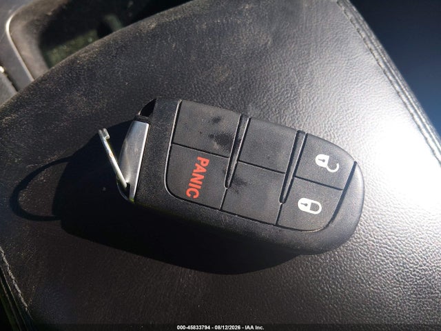 2019 Jeep Grand Cherokee Laredo E 4x2 მანქანა იყიდება აუქციონზე, vin: 1C4RJEAG4KC851734, აუქციონის ნომერი: 45833794