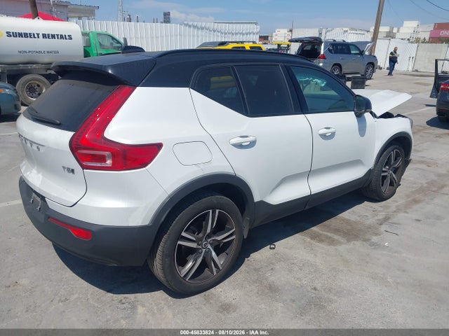 YV4162UM6N2787203 Volvo Xc40 T5 R-design