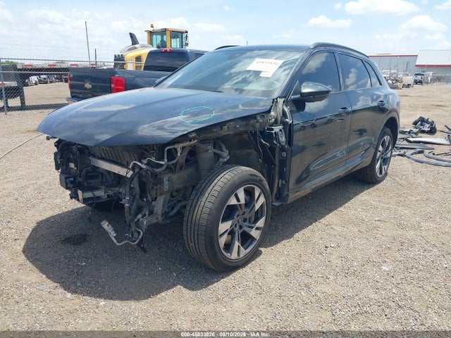 45833826 :رقم المزاد ، WA1AAAGE5NB025314 vin ، 2022 Audi E-tron Premium Quattro مزاد بيع