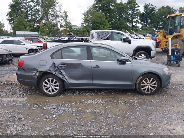 2013 Volkswagen Jetta 2.5l Se მანქანა იყიდება აუქციონზე, vin: 3VWDX7AJ1DM428415, აუქციონის ნომერი: 45833897