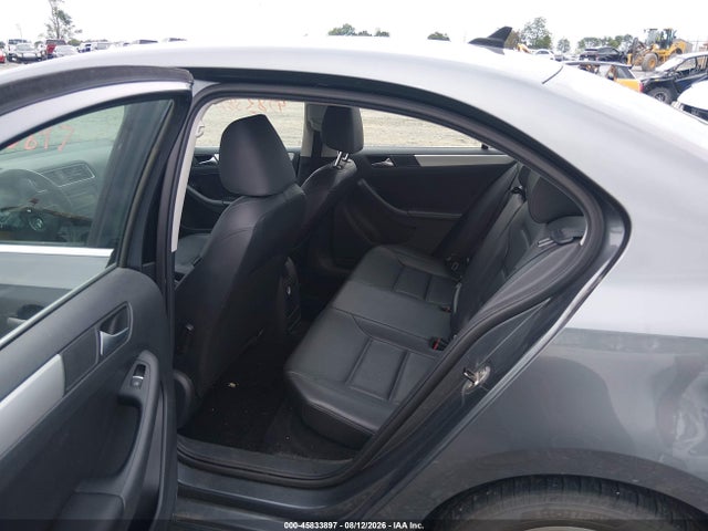 2013 Volkswagen Jetta 2.5l Se მანქანა იყიდება აუქციონზე, vin: 3VWDX7AJ1DM428415, აუქციონის ნომერი: 45833897
